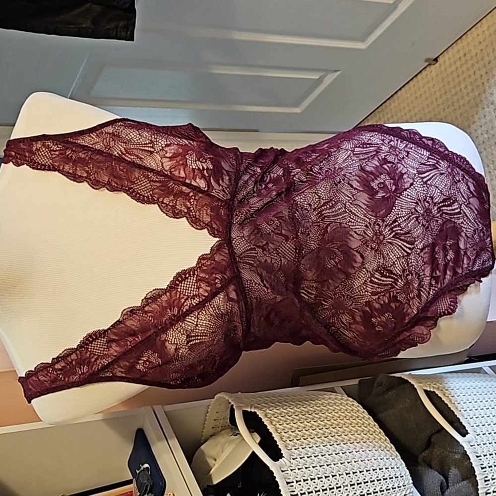 Victorias Secret lace bodysuit - size L